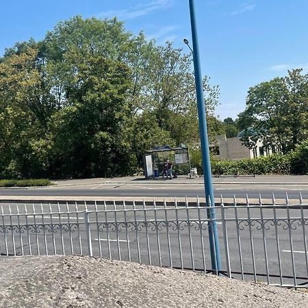 F3 Entier J - Proche Roissy-Villepinte-Paris Villiers le Bel Bagian luar foto